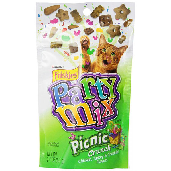 Friskies Party Mix Picnic Crunchy Cat Treats - 2.1 oz - 5 Pieces