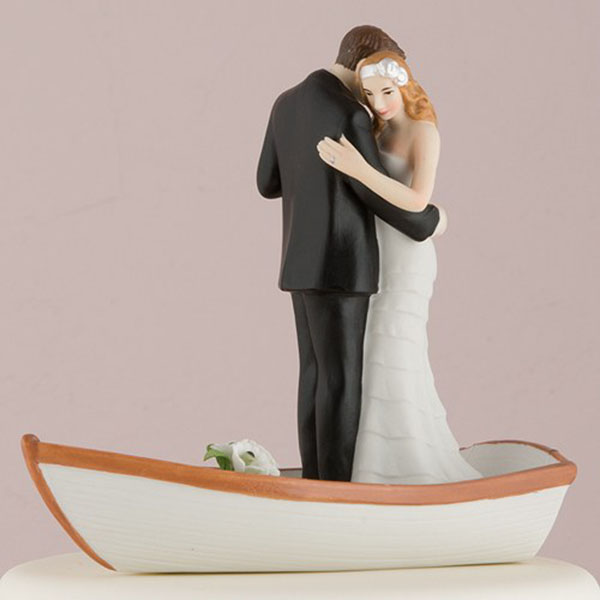 Row Away Wedding Couple In Rowboat Figurine