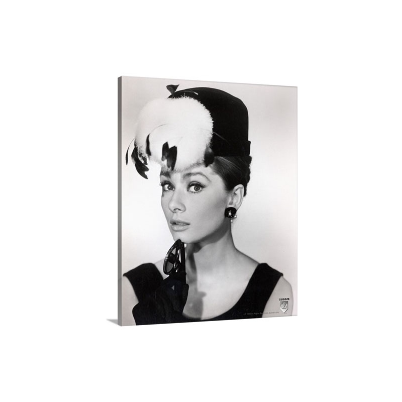 Audrey Hepburn B Wall Art - Canvas - Gallery Wrap
