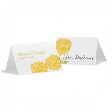 Zinnia Bloom Place Card With Fold