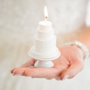 Elegant Lace Wedding Cake Candle - 6 Pieces