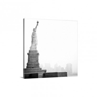 Black And White Image Of Statue Of Liberty Wall Art - Canvas - Gallery Wrap