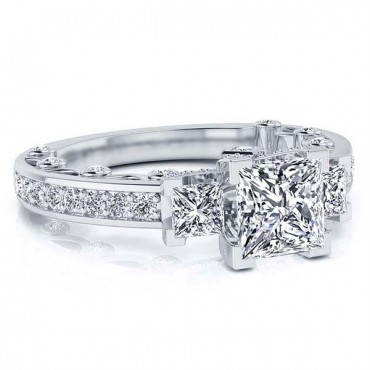 Daria Diamond Ring - White Gold