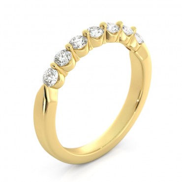 Donna Diamond Ring - Yellow Gold