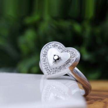 14K Gold Heart Ring