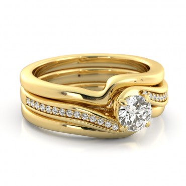 Nina Diamond Ring - Yellow Gold