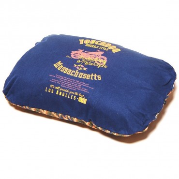 Touchdog 70's Vintage-Tribal Throwback Diamond Patterned Ultra-Plush Rectangular Rounded Dog Bed