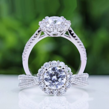 Sterling Silver Round Cut AAA Quality CZ Engagement Ring