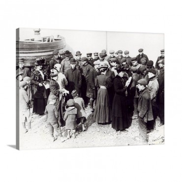 Suffragettes In Hastings 1908 Wall Art - Canvas - Gallery Wrap