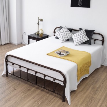 Queen Size Metal Steel Bed Frame With Stable Metal Slats