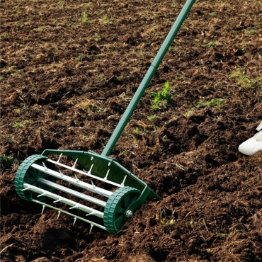 18-Inch Rolling Lawn Aerator Roller Push Tine Soil With Fender
